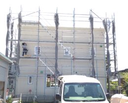 【31坪3LDK 2階建ての家】外壁工事