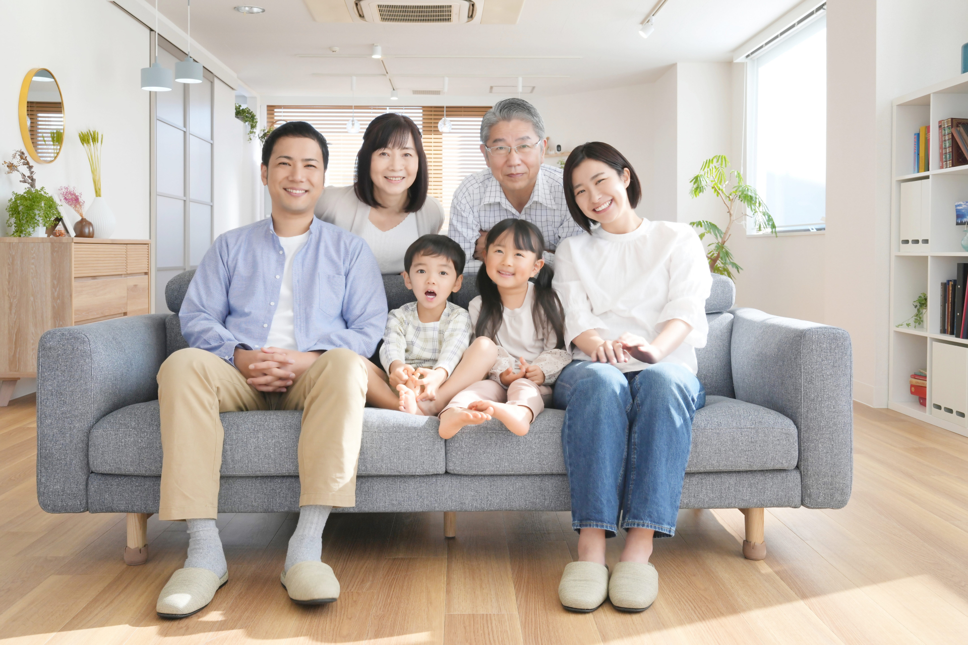 T-STYLE 50代 60代 快適リフォーム工事 家族写真